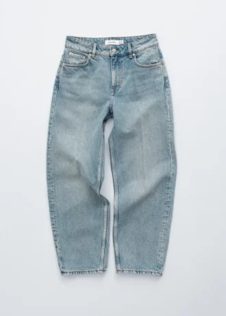 Tapered Jeans