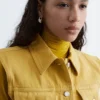 Tettsittende denimvest