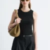 Tettsittende tank-top Tettsittende tank-top