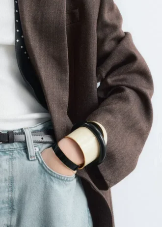 To-farget mansjettarmbånd