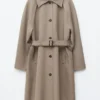 Trenchcoat med belte i ull Trenchcoat med belte i ull