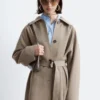 Trenchcoat med belte i ull Trenchcoat med belte i ull