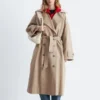 Trenchcoat med dobbeltspent Trenchcoat med dobbeltspent