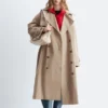 Trenchcoat med dobbeltspent Trenchcoat med dobbeltspent