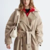 Trenchcoat med dobbeltspent Trenchcoat med dobbeltspent