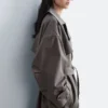 Trenchcoat med dobbeltspent Trenchcoat med dobbeltspent