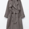 Trenchcoat med dobbeltspent Trenchcoat med dobbeltspent