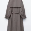 Trenchcoat med dobbeltspent Trenchcoat med dobbeltspent