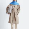 Trenchcoat med rutemønster og spennebelte Trenchcoat med rutemønster og spennebelte