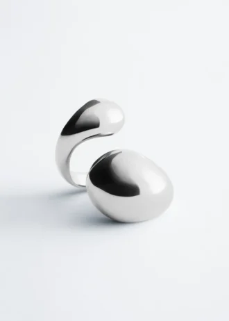 Two-Twist skulpturell ring