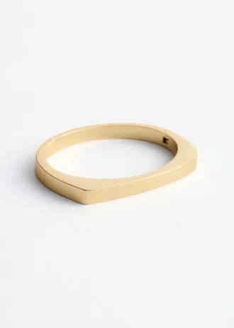 Vinklet armbånd