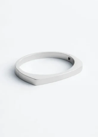 Vinklet armbånd